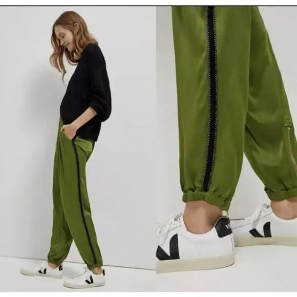 Anthropologie Diandra Green Satin Pleated Joggers Size 16. B-3